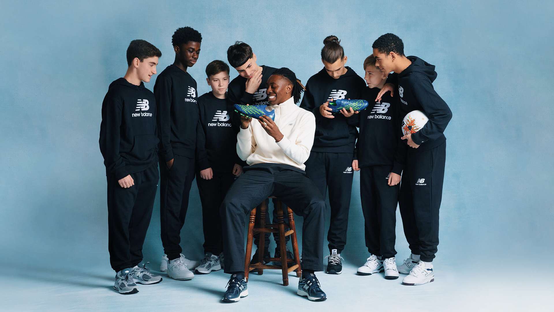 背后的引援 背后的引援