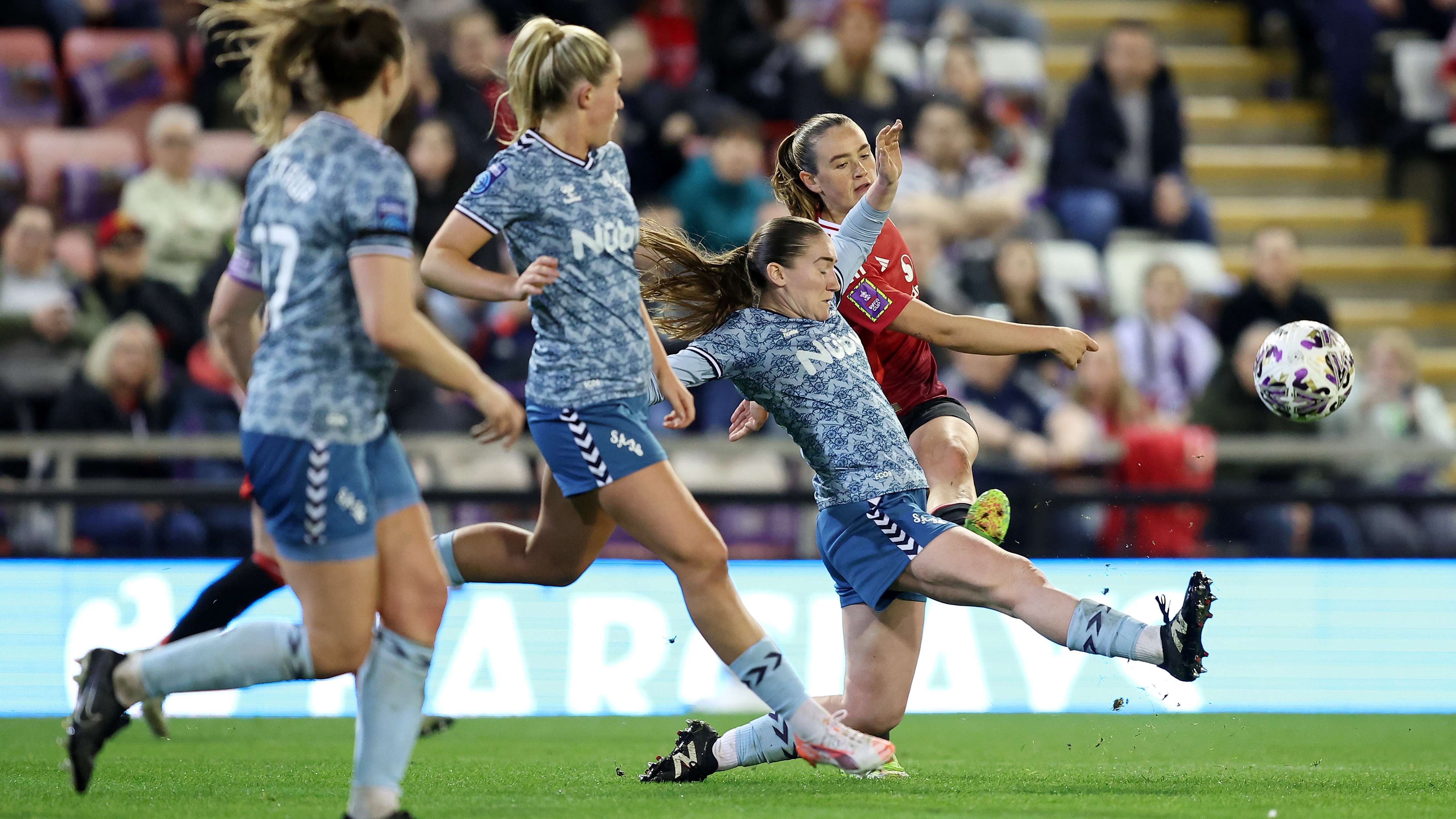 風格而聞名 風格而聞名